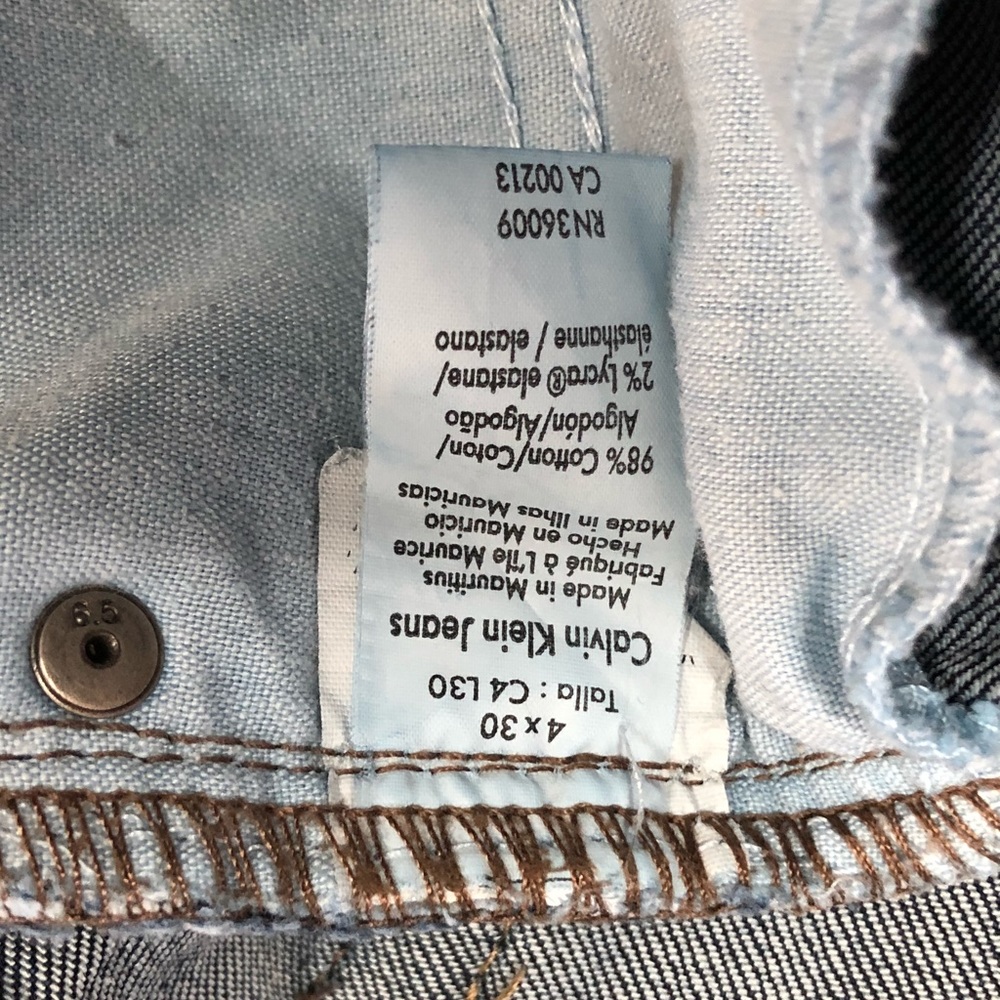 Calvin Klein Jeans - Picture 6 of 6